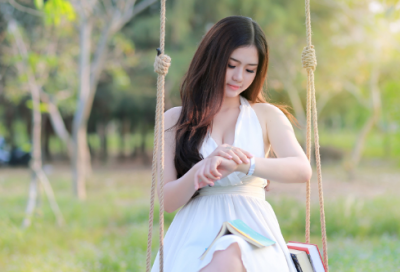 ​吃鸡游戏美女可爱昵称